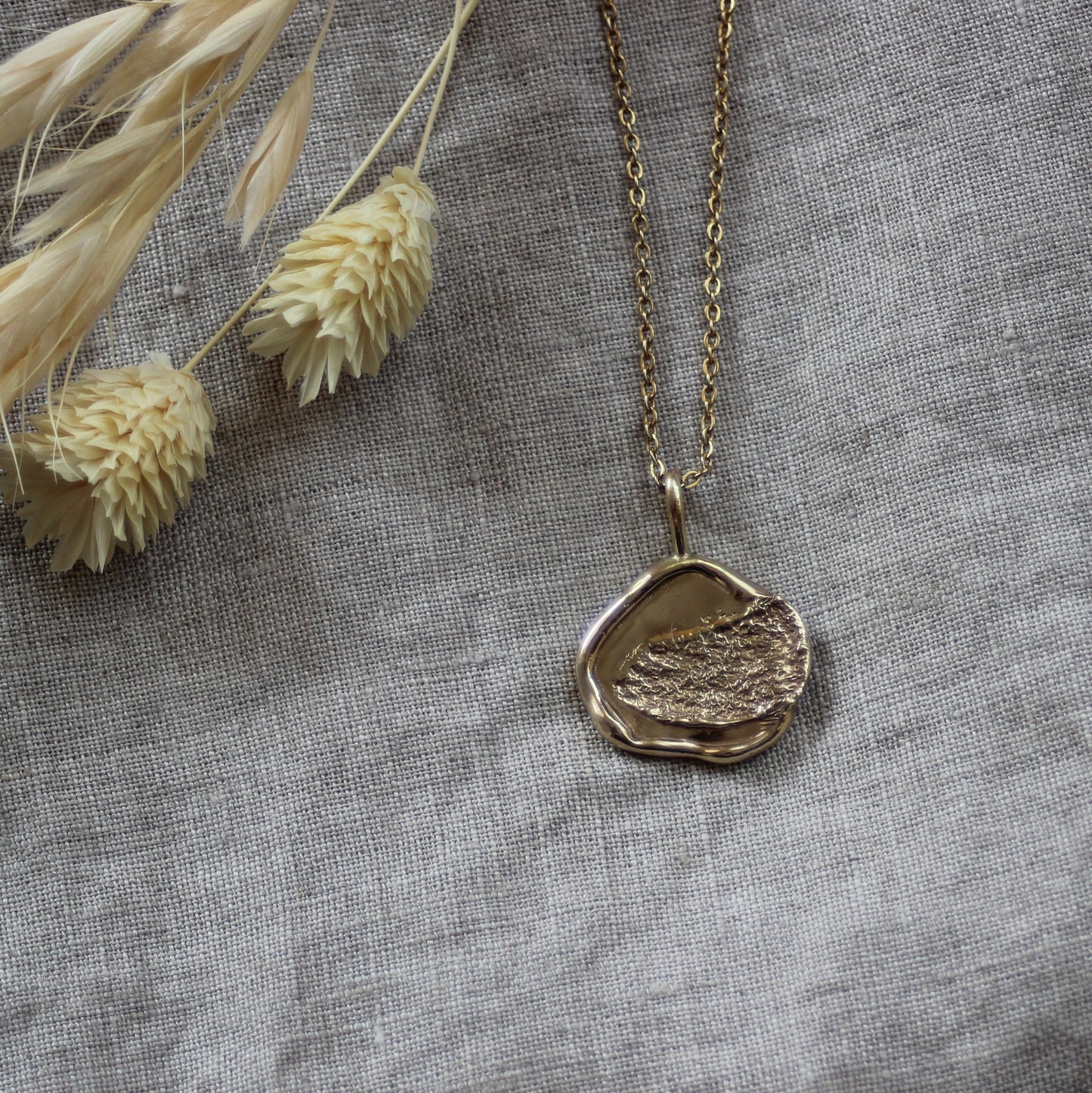 Contemporary pendant