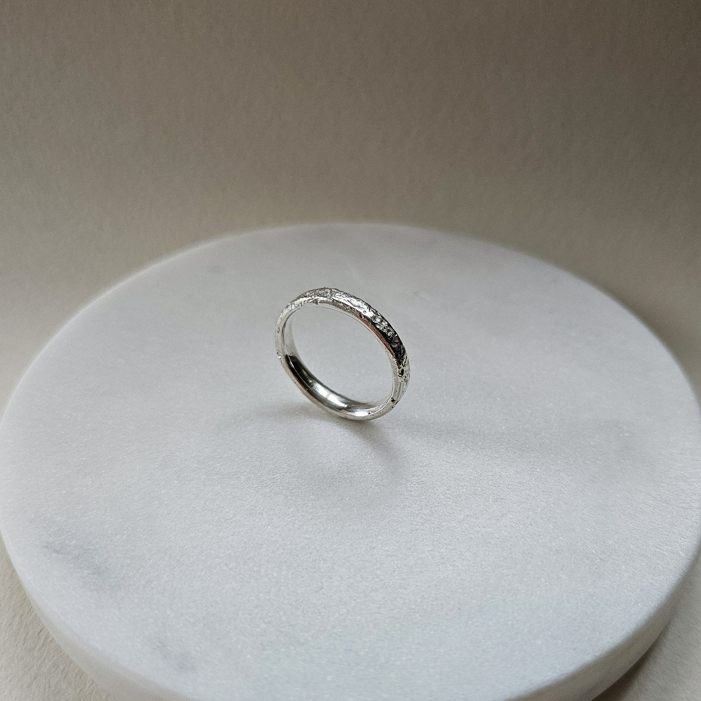 Rustic ring