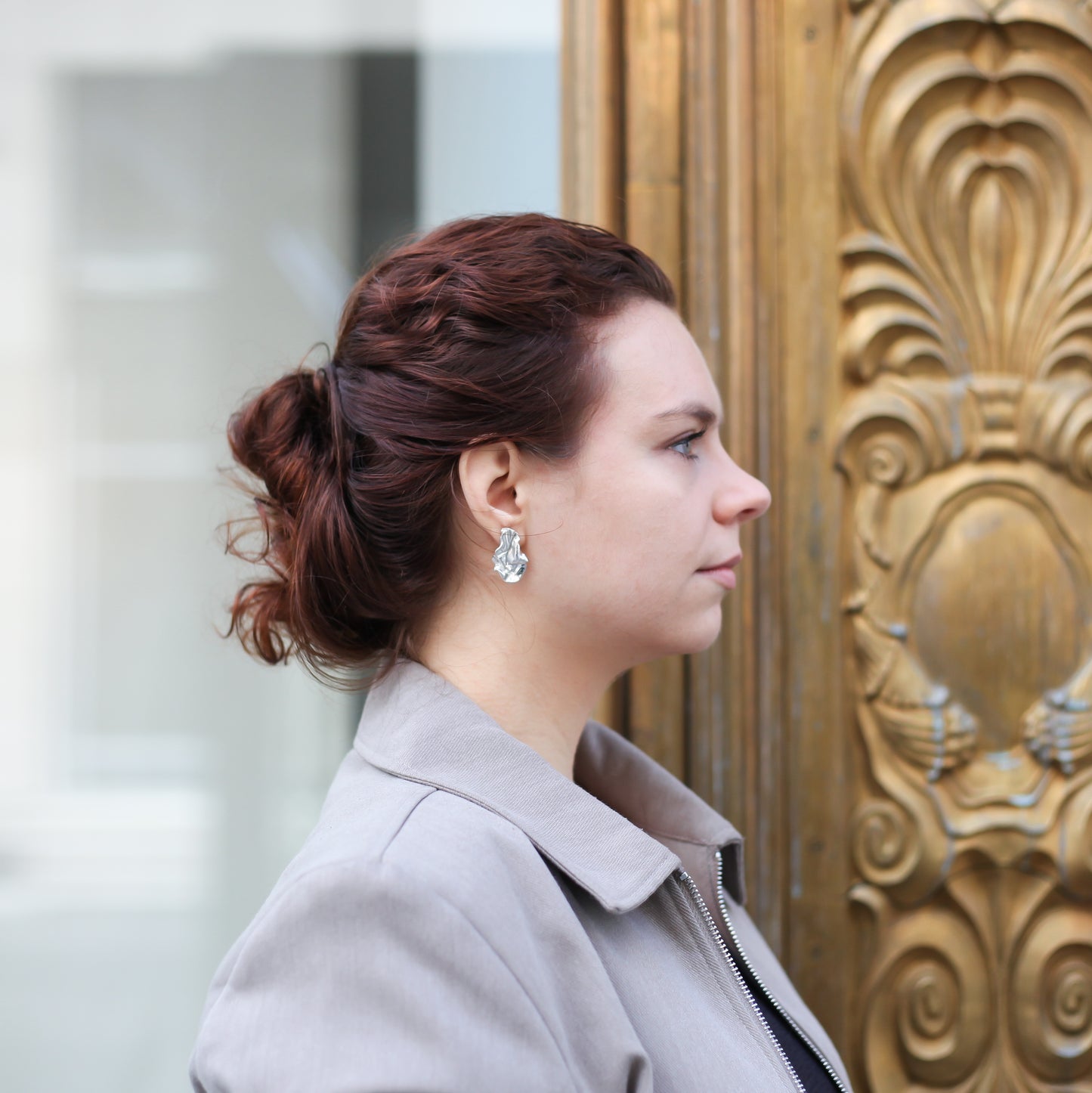 Essence earrings