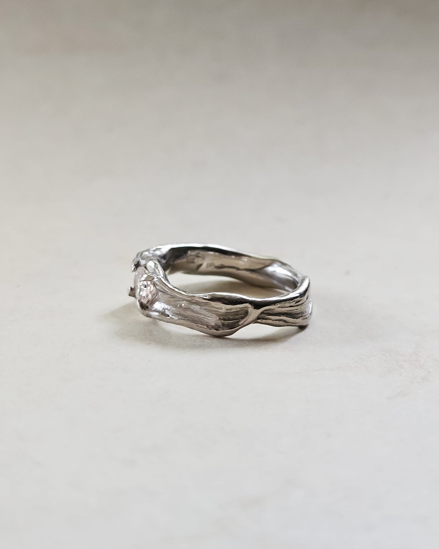 Kawa Ring with Morganite