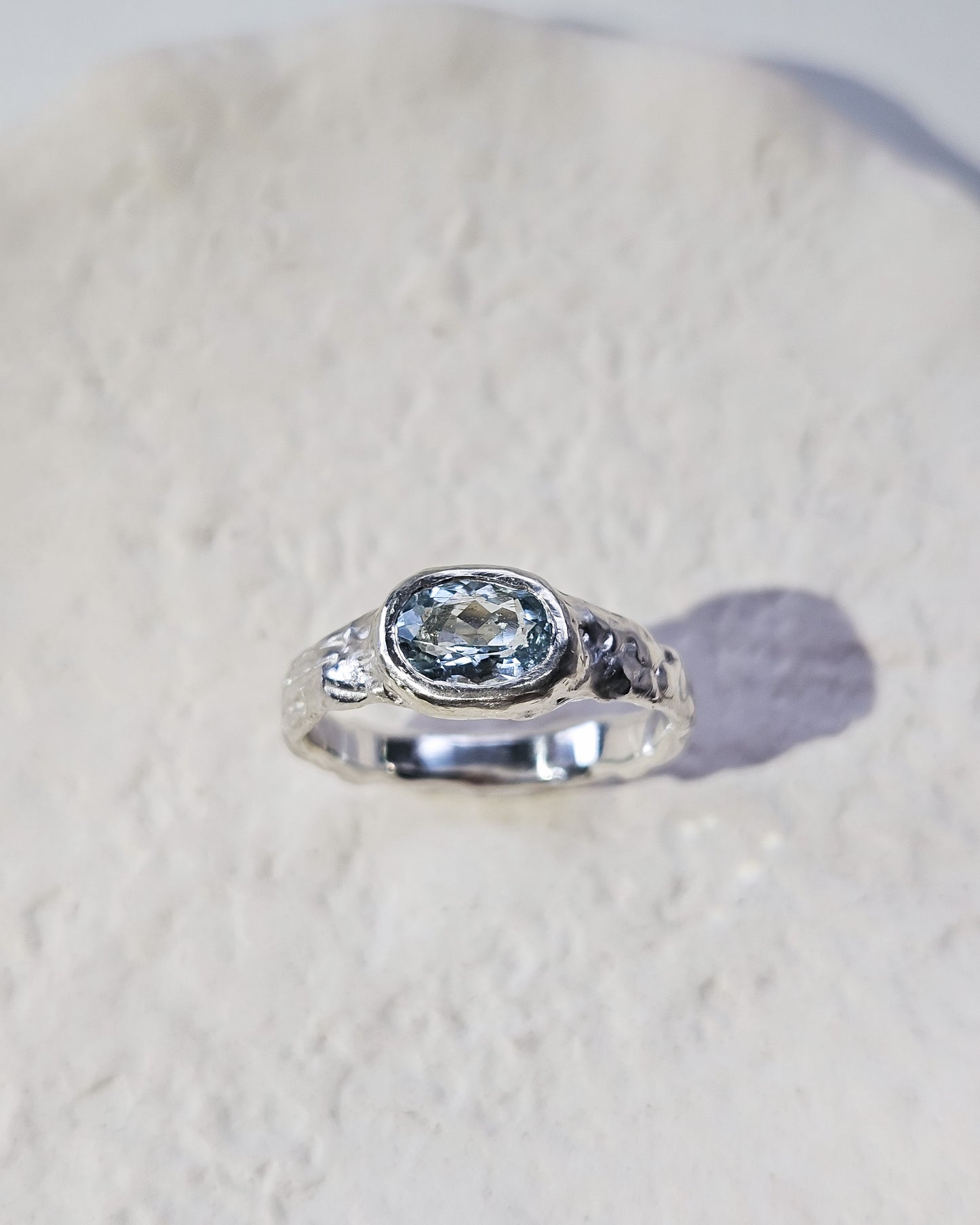 Ring with aquamarine