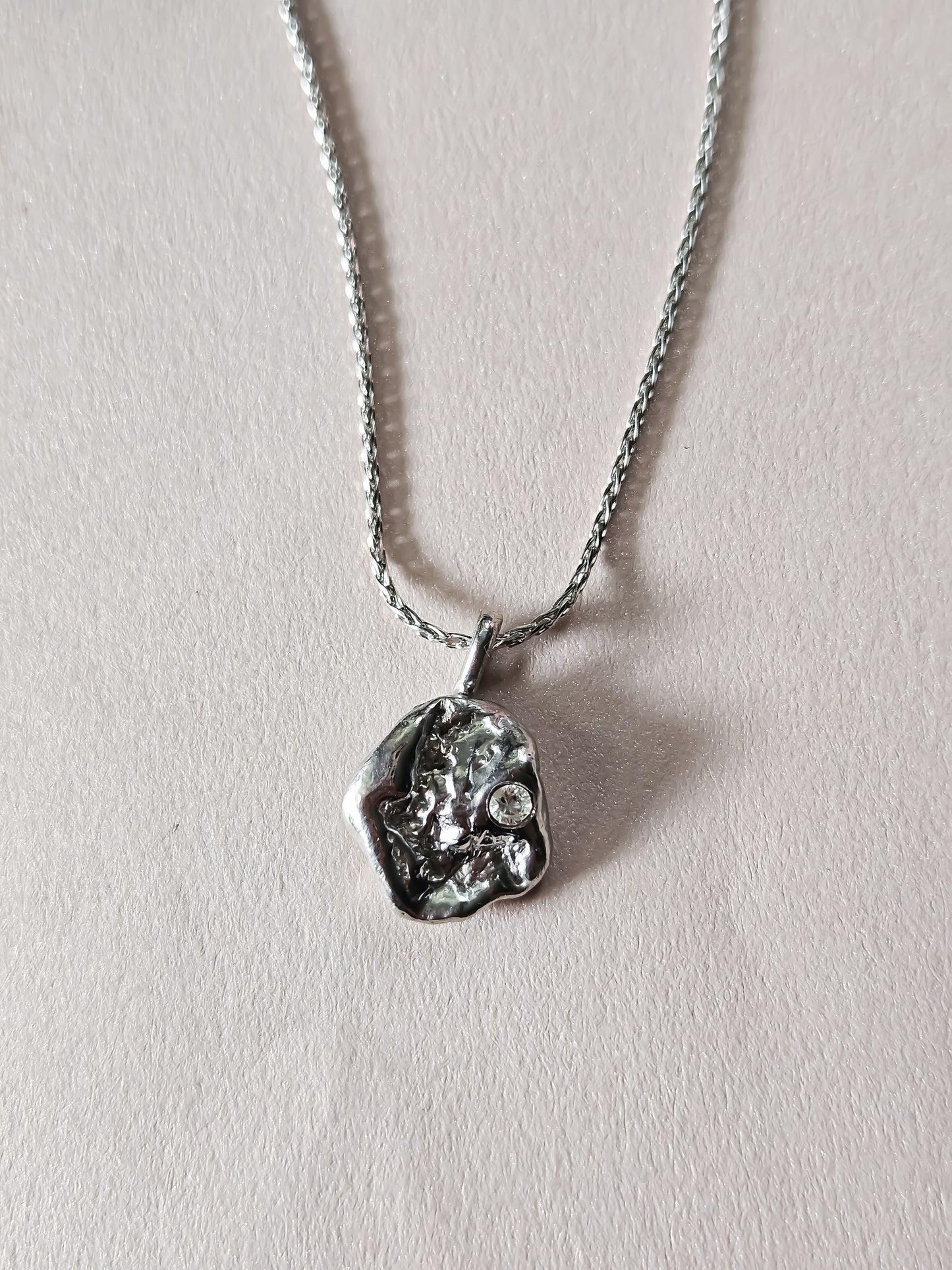 Helené pendant