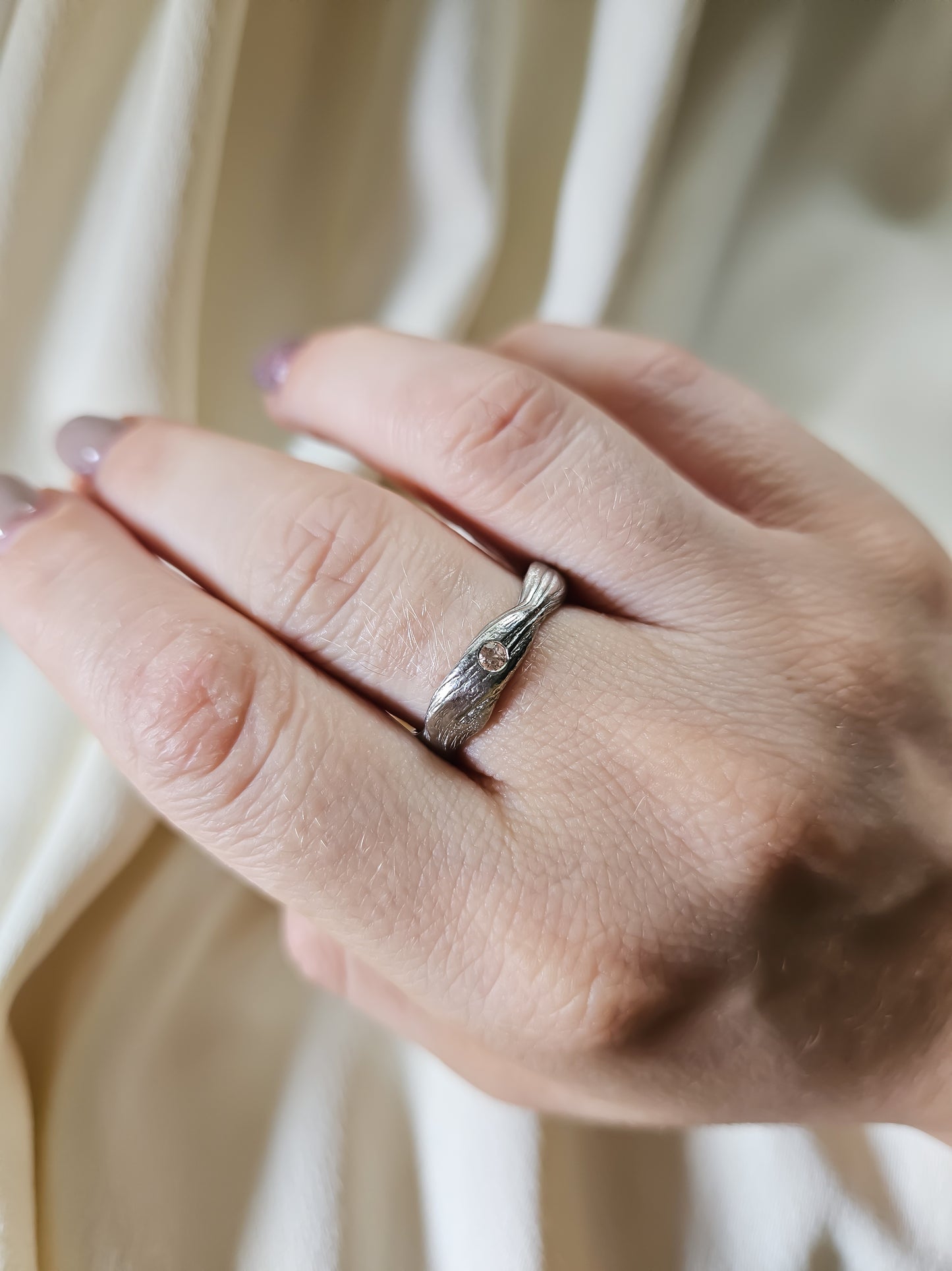 Lune ring with morganite