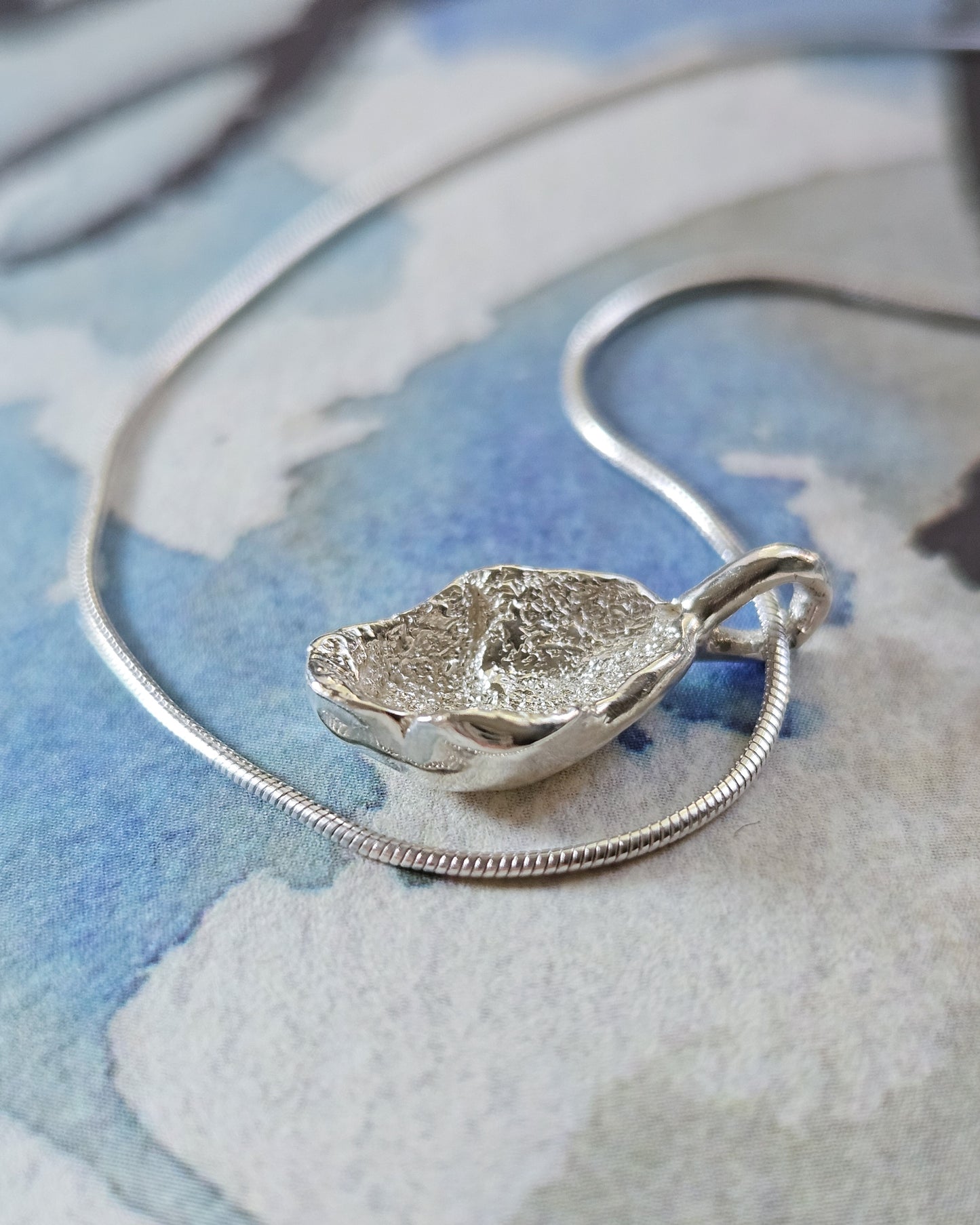 Kerang pendant
