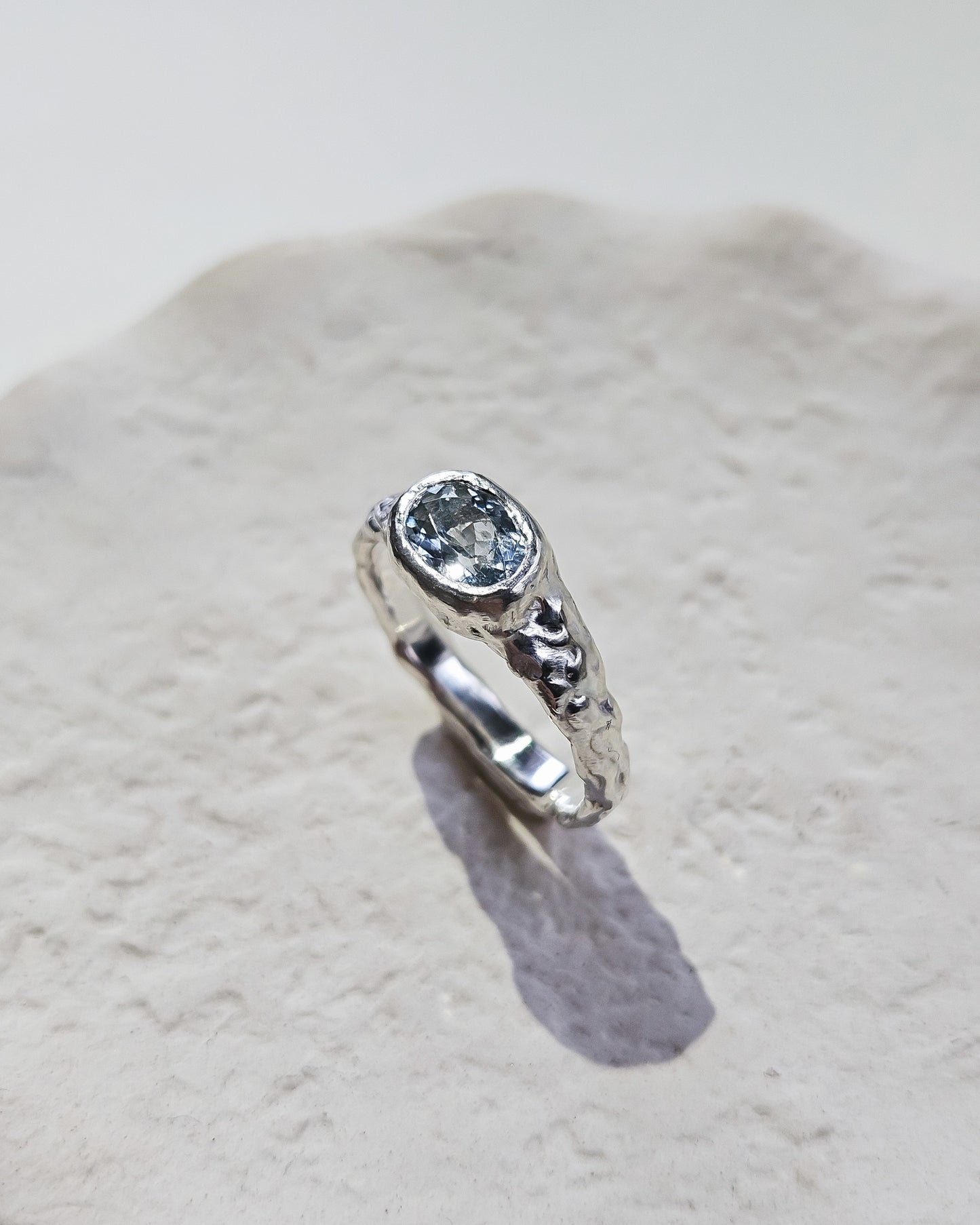 Ring with aquamarine