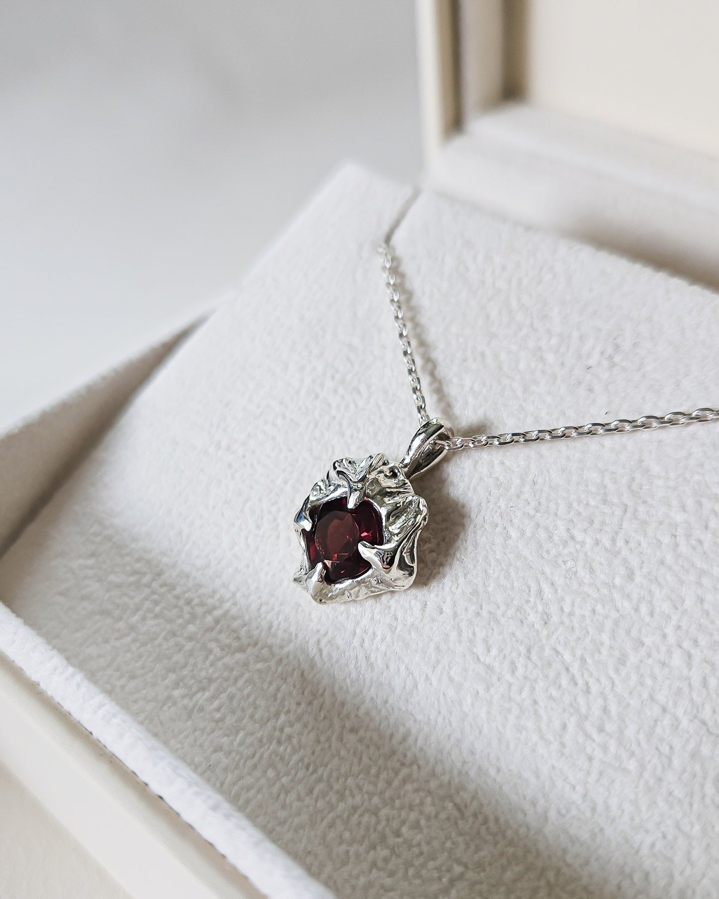 Serein pendant