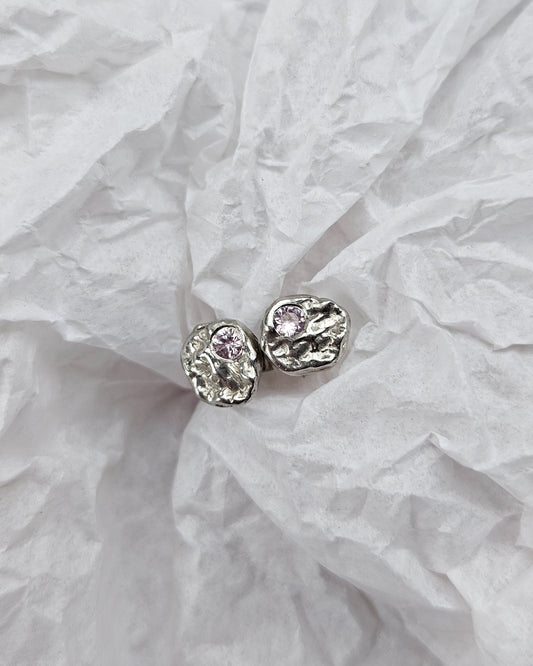 Strata earrings with light pink sapphire